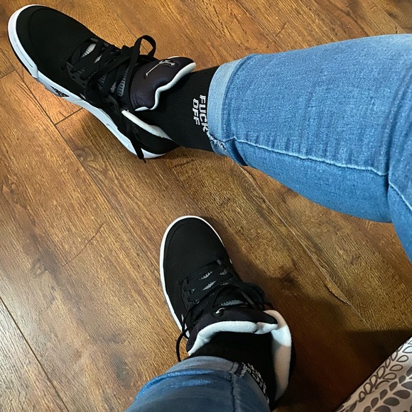 Meet your Posher, Charliee - Picture 8 of 8